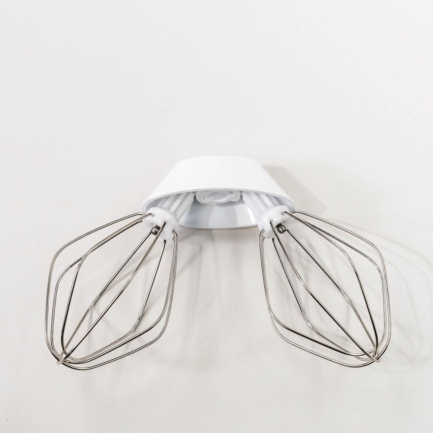 Bosch Universal Plus Stand Mixer 500 Watt, 6.5 Quarts with Wire Whips, Dough Hook & NutriMill Dough Hook Extender Bundle - Image 6