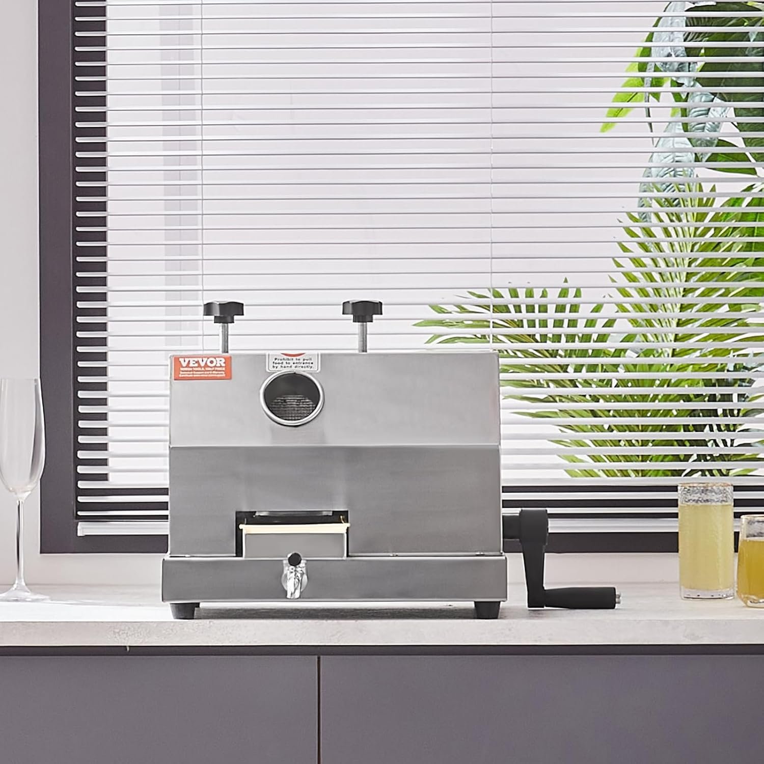 VEVOR Commercial Sugar Cane Juicer, 110LBS/H High Output Sugarcane Juicer Machine with 3 Stainless Steel Rollers, 2.4" Large Inlet, Manual Sugarcane Juice Extractor Squeezer for Home/Commercial Use - Image 8