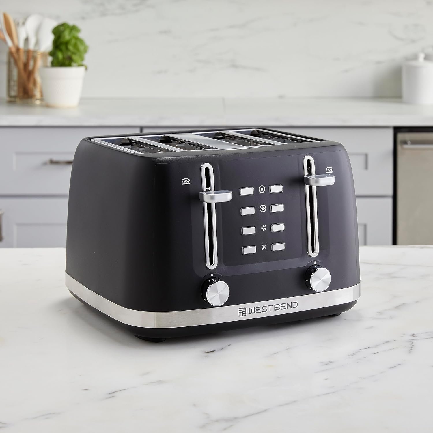 West Bend Toaster 2-Slice Extra-Wide and Deep Slots with 3 Functions and 7 Shade Settings Manual Toast Lift Lever Auto Shut-Off and Removable Crumb Tray, 1500-Watts, Black - Image 10