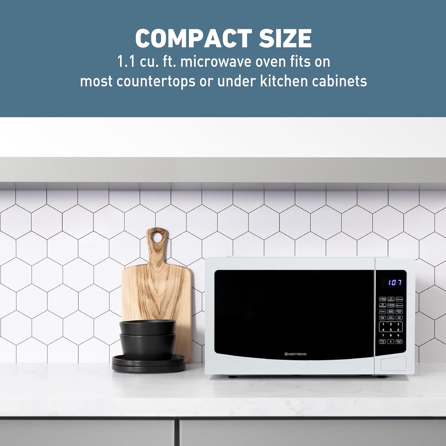 West Bend WBMW110W Microwave Oven 1000-Watts Compact with 6 Pre Cooking Settings, Time and Weight Defrost, Electronic Control Panel and Glass Turntable, White - Image 3